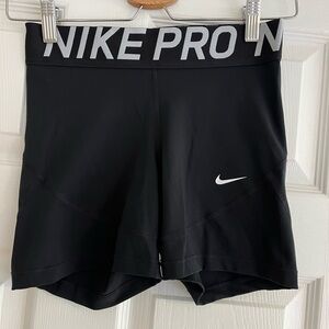 SALE 🎉Nike Pro Black 5” Athletic Compression Shorts